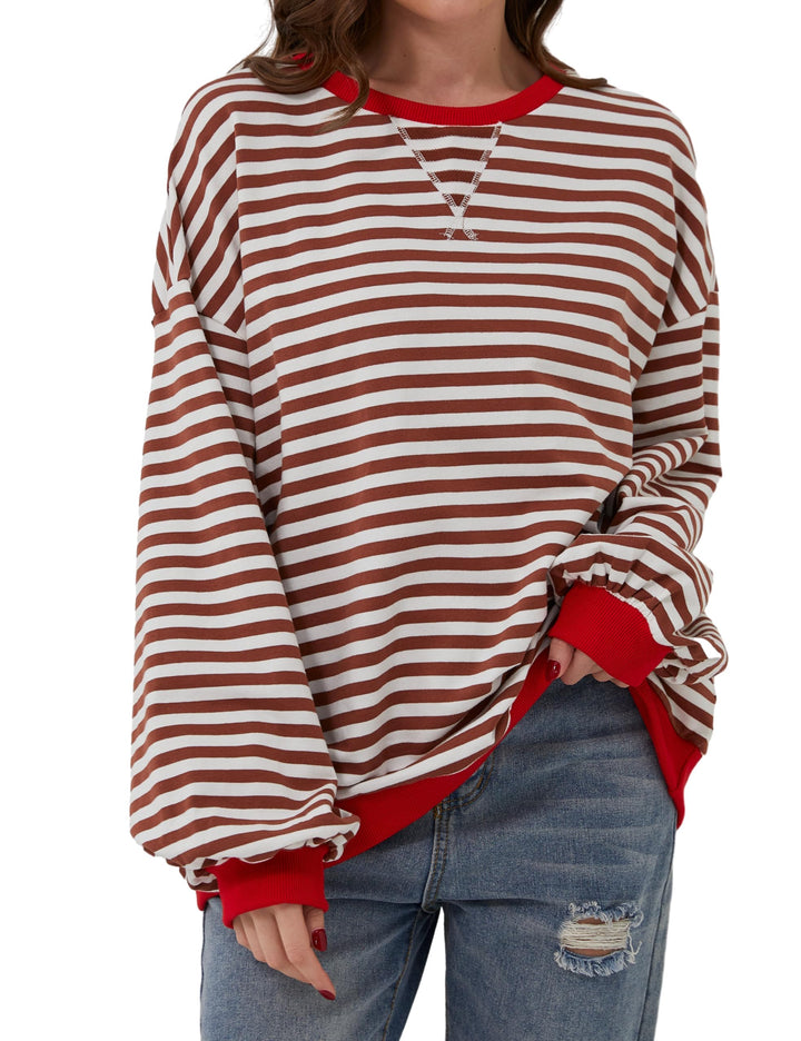 Bluza damska Holly oversize w paski, okrągły dekolt, długi rękaw. Casualowy, swobodny krój.