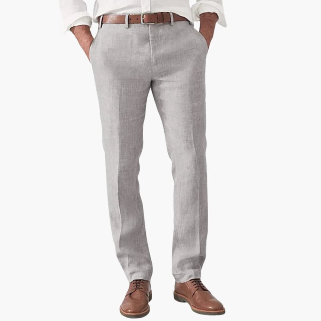 Męskie spodnie smart casual z prostą nogawką, idealne do pracy i na co dzień. Eleganckie i wygodne.
