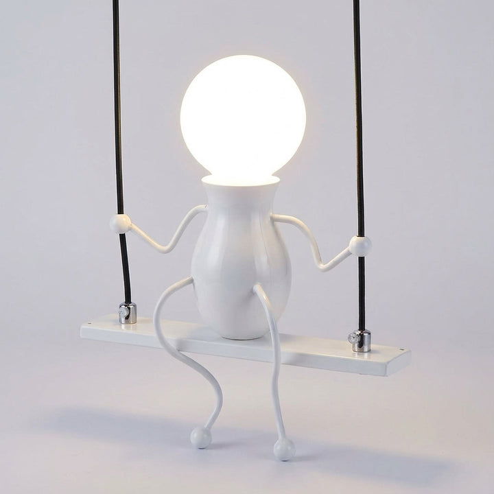 Dekoracyjna lampa ścienna Swinglite. Bujana, metalowa, nowoczesne oświetlenie, akcent do wnętrz.