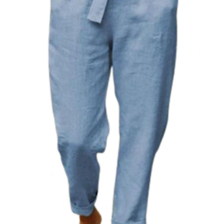 Wyrafinowany modny komplet damski dwuczęściowy. Elegancki strój casual z długim rękawem na wiosnę i jesień.
