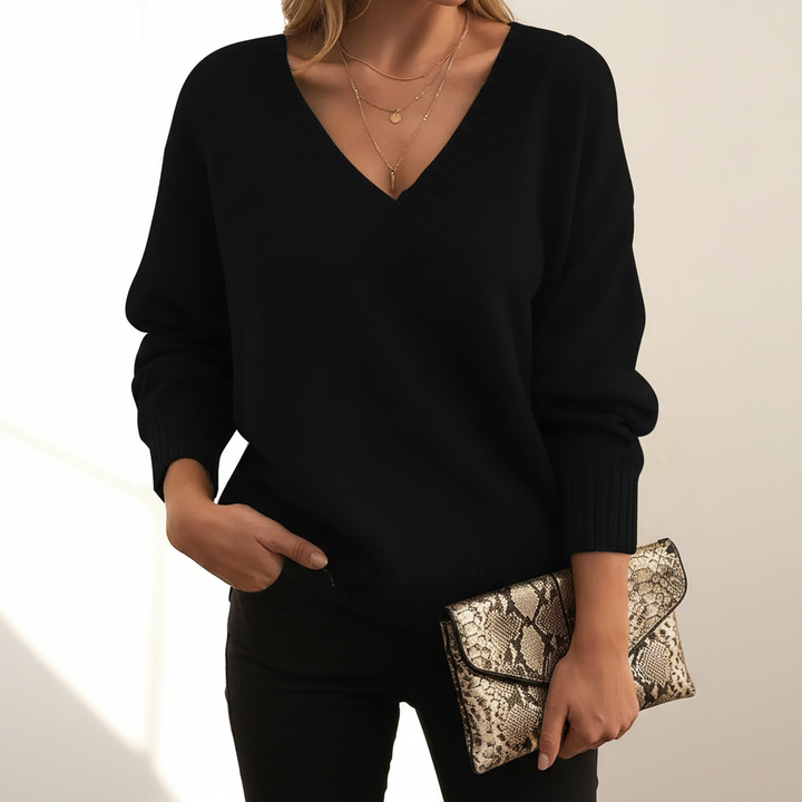 Miękki damski sweter V-neck Angelika, komfortowy, w klasycznym stylu casual na co dzień.