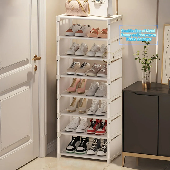 Biały metalowy regał na buty Liora. Elegancki organizer na obuwie, idealny do przedpokoju, zapewnia porządek.