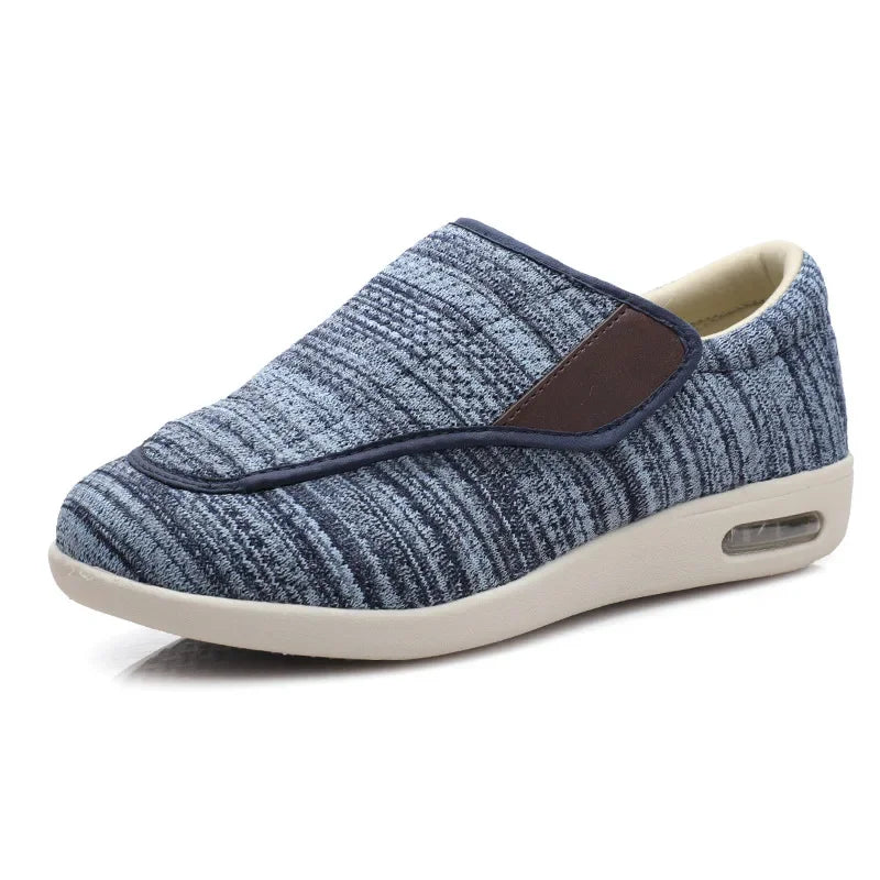 Ergonomiczne męskie buty wsuwane, zapewniające wsparcie stopy i wygodę przez cały dzień.