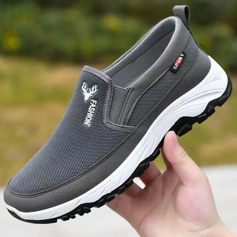 Męskie buty sportowe slip-on, wygodne i oddychające. Casualowy styl na lato.