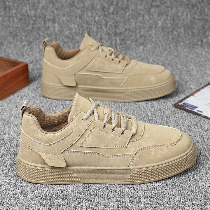 Komfortowe męskie sneakersy miejskie, sznurowane buty streetwear na co dzień. Idealne do casualowych stylizacji.