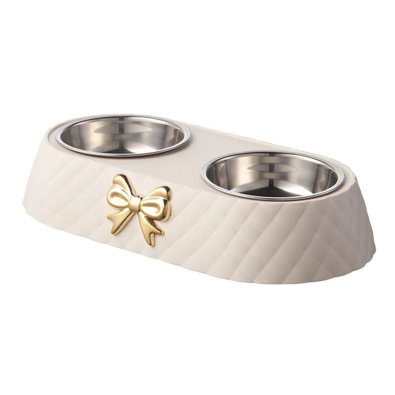 Premium miska dla zwierząt domowych ze stali nierdzewnej. Eleganckie, higieniczne akcesorium do codziennego karmienia.