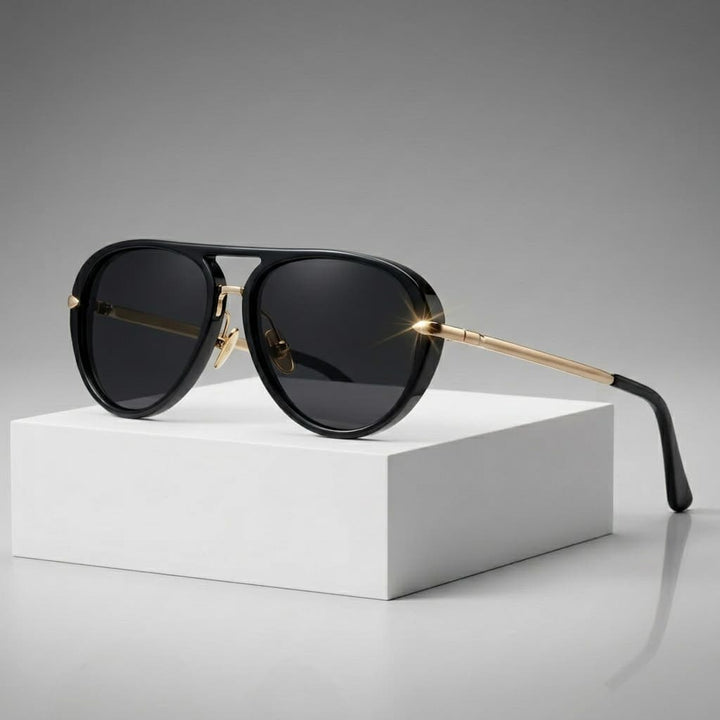 Stylowe okulary aviator unisex z gradientowymi soczewkami. Ponadczasowy design, ochrona przed słońcem i promieniowaniem UV.