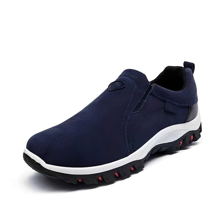 Wygodne męskie buty sportowe outdoor, doskonałe do codziennego użytku i spacerów. Solidne obuwie.