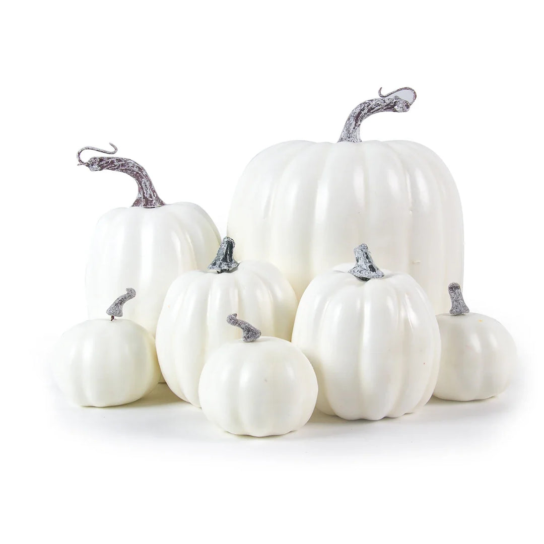 Zestaw piankowych dyń dekoracyjnych, doskonały do jesiennych aranżacji, Halloween i Święta Dziękczynienia.