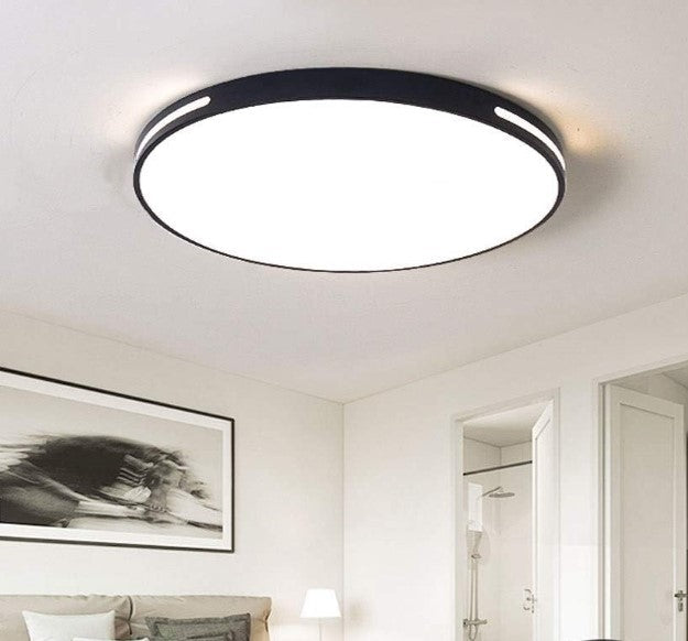 Elegancka biała lampa sufitowa LED, minimalistyczna i ultracienka, doskonała do nowoczesnego domu.