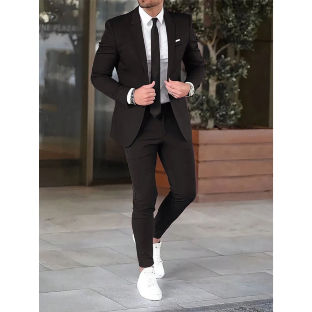Garnitur biznesowy męski slim fit Noel. Formalny, dwuczęściowy komplet, idealny do biura i na specjalne wydarzenia.
