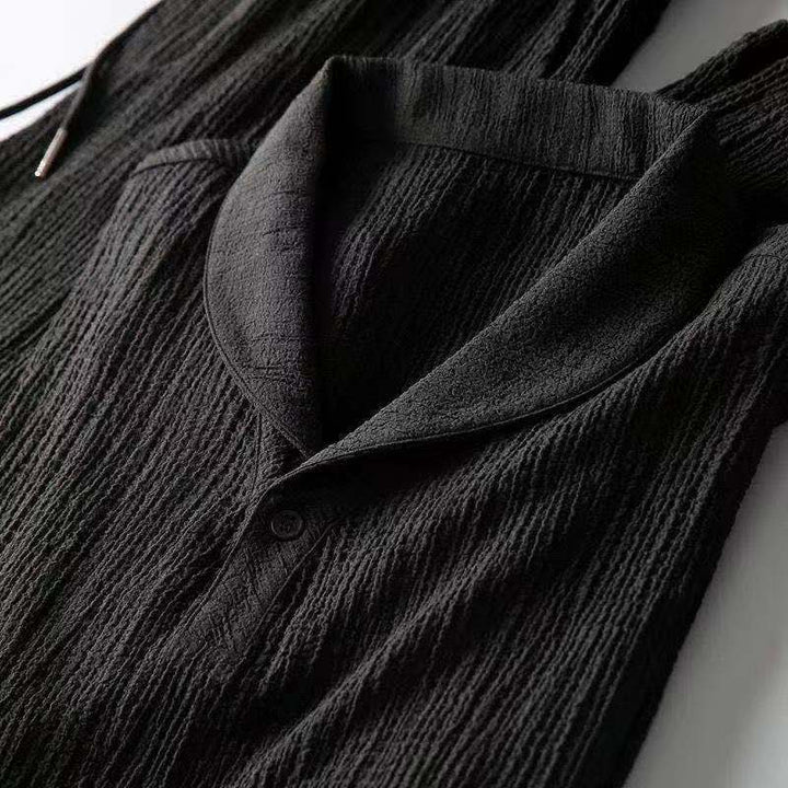 Męski zestaw casual premium: elegancka koszula z krótkim rękawem i wygodne spodnie na lato. Idealny na wakacje.