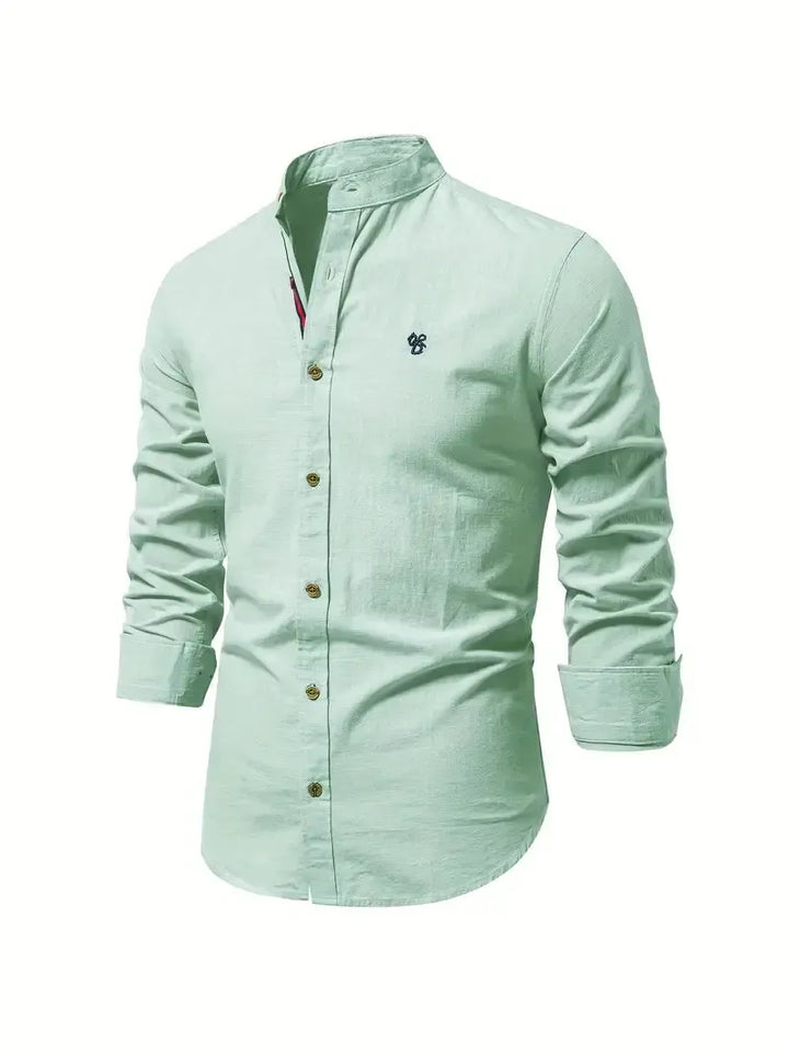 Czarna męska koszula elegancka, slim fit. Idealna na wieczorne wyjścia i formalne okazje.