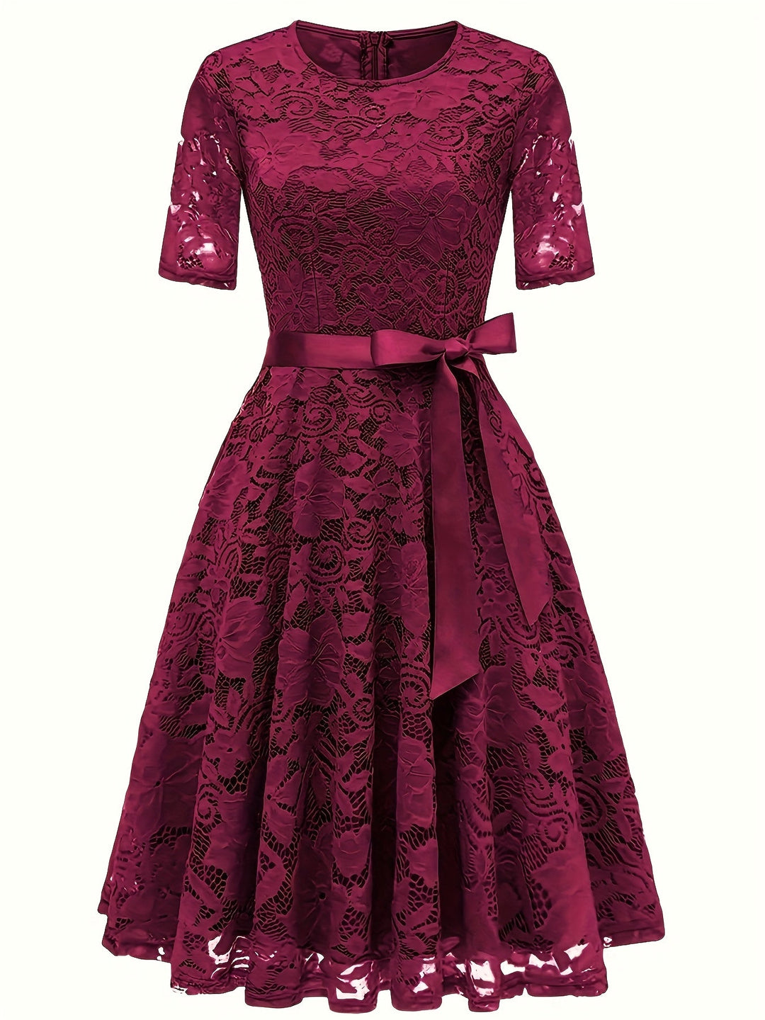 Bordowa damska sukienka midi ażurowa, kwiatowa, z wiązanym paskiem. Elegancka, idealna na lato.