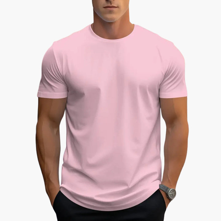 Letni, wygodny męski T-shirt slim fit, doskonały na codzienne wyjścia i modę casual.