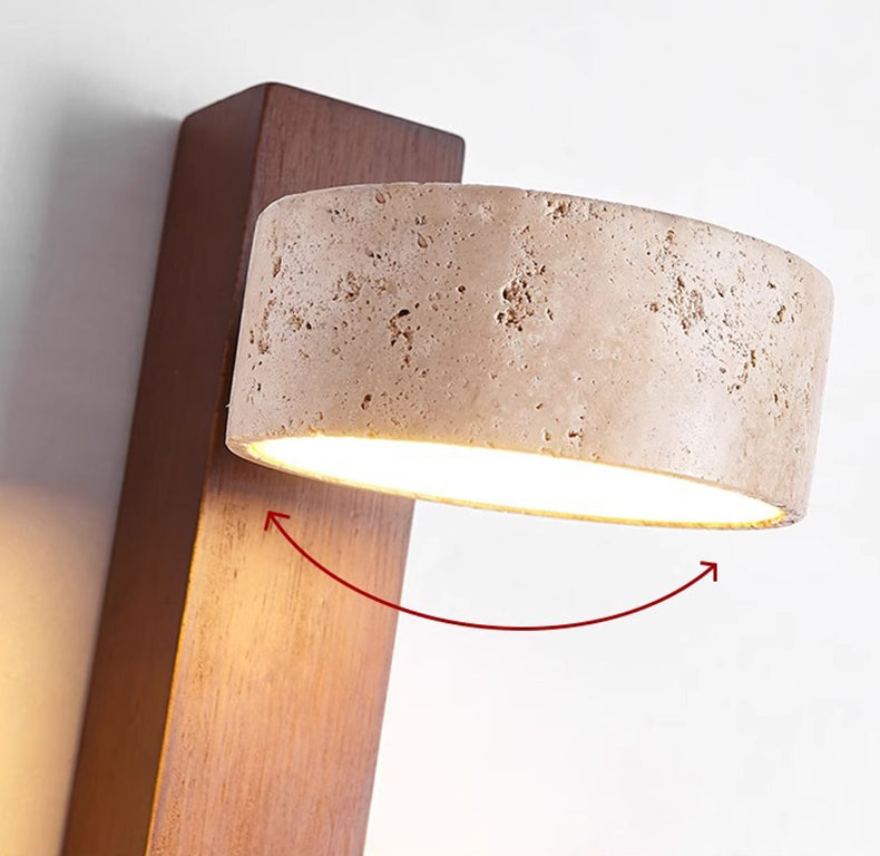 Lampa ścienna LED w japońskim stylu, trawertyn i drewno, minimalistyczne, funkcjonalne oświetlenie.
