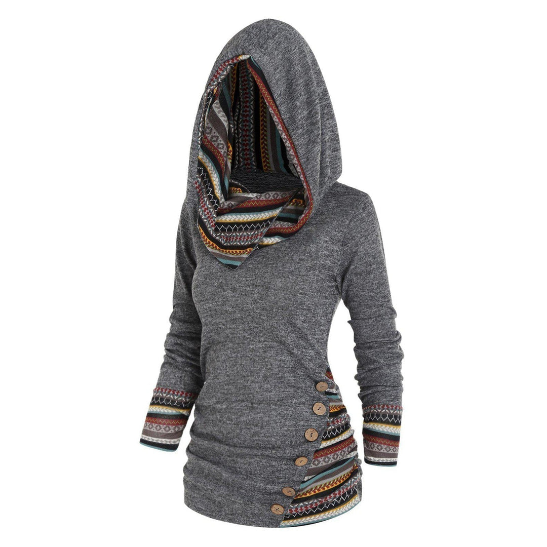 Komfortowy damski sweter oversize z kapturem i wzorem tribal. Bluza rozpinana na co dzień, moda jesienna.