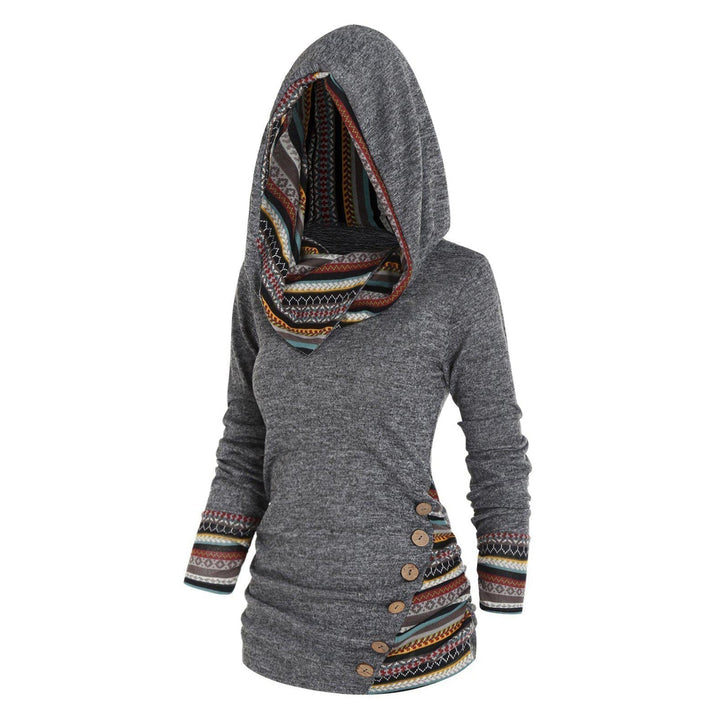 Komfortowy damski sweter oversize z kapturem i wzorem tribal. Bluza rozpinana na co dzień, moda jesienna.