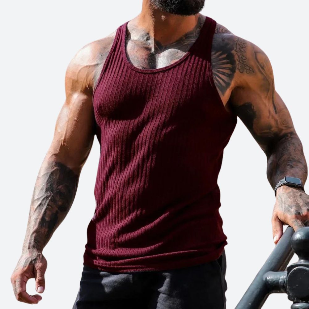 Lekki męski letni t-shirt sportowy. Oddychająca odzież casualowa na upalne dni. Stylowy komfort.