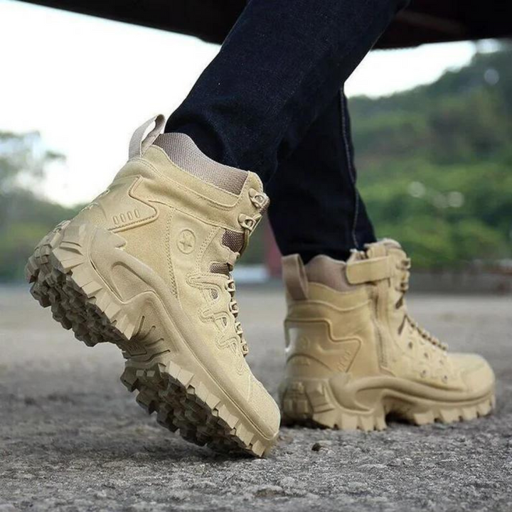 Męskie buty trekkingowe Scott, wodoodporne, w kolorze khaki, na jesienne i zimowe wyprawy outdoorowe.