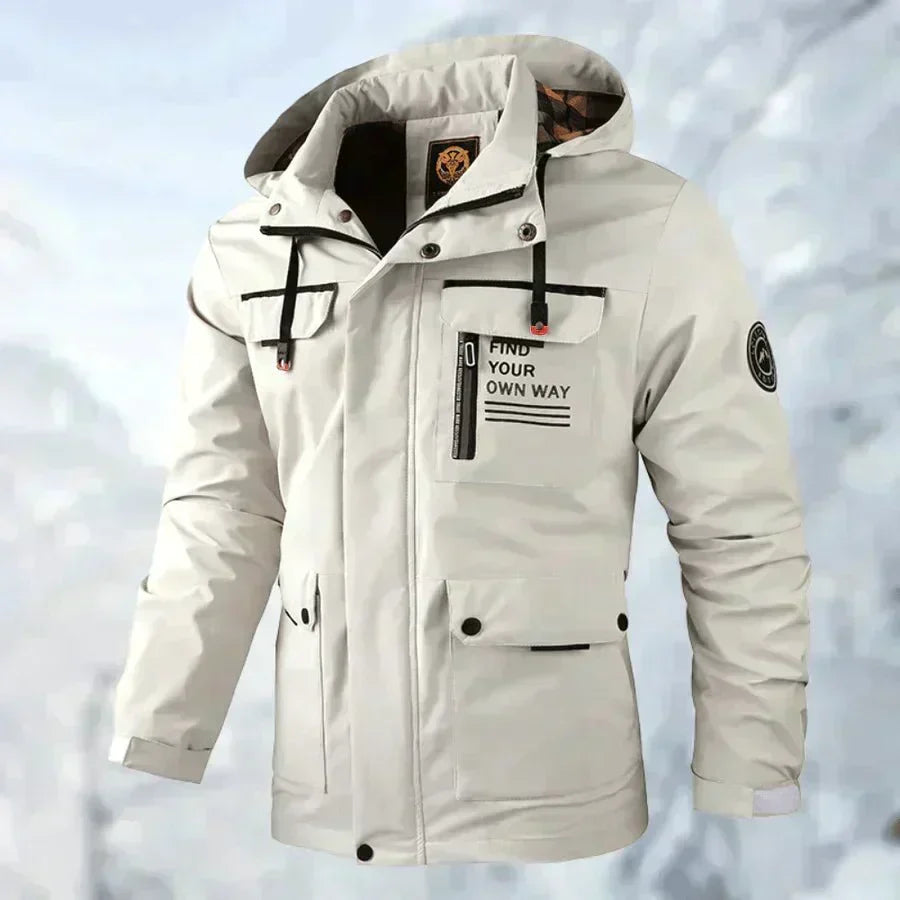 Męska kurtka casual, wodoodporna, z odpinanym kapturem. Modny design i pełna ochrona przed pogodą.
