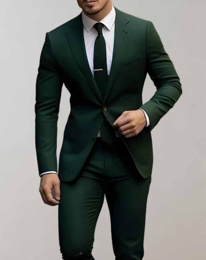 Stylowa męska koszula z kołnierzem, część eleganckiego zestawu dwuczęściowego. Na formalne i casualowe okazje.