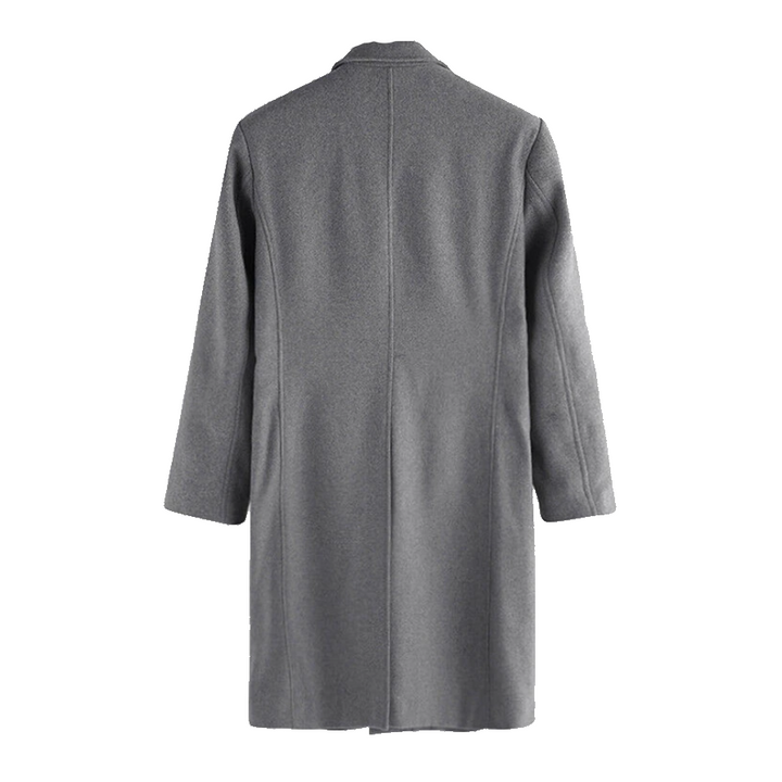 Męski płaszcz jesienno-zimowy, długi, z zapięciem na guziki, w modnym kroju slim fit, klasyczne okrycie.