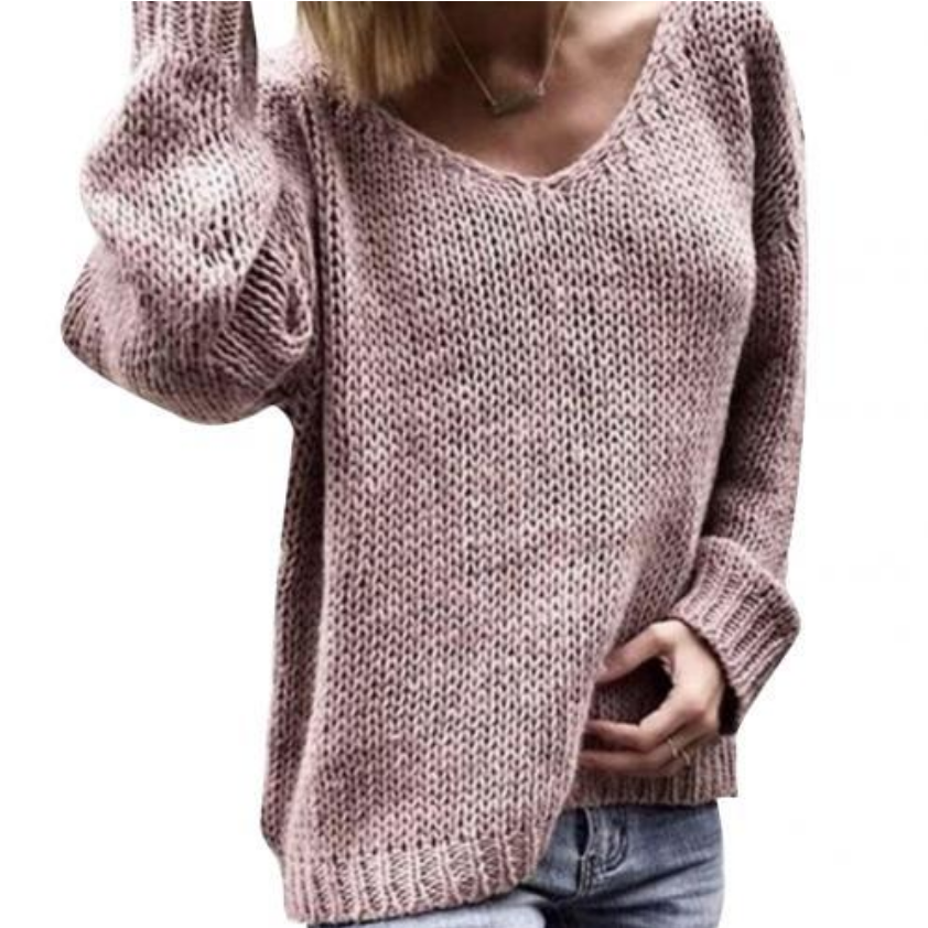 Damski sweter dziergany z dekoltem w serek, luźny fason. Komfortowy i modny na jesień/zimę. Jednolity kolor.