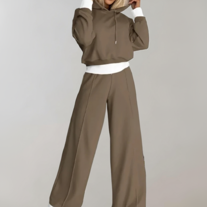 Stylowy damski loungewear Kaitlyn: pulower i spodnie szerokie, idealne do domowego odpoczynku.
