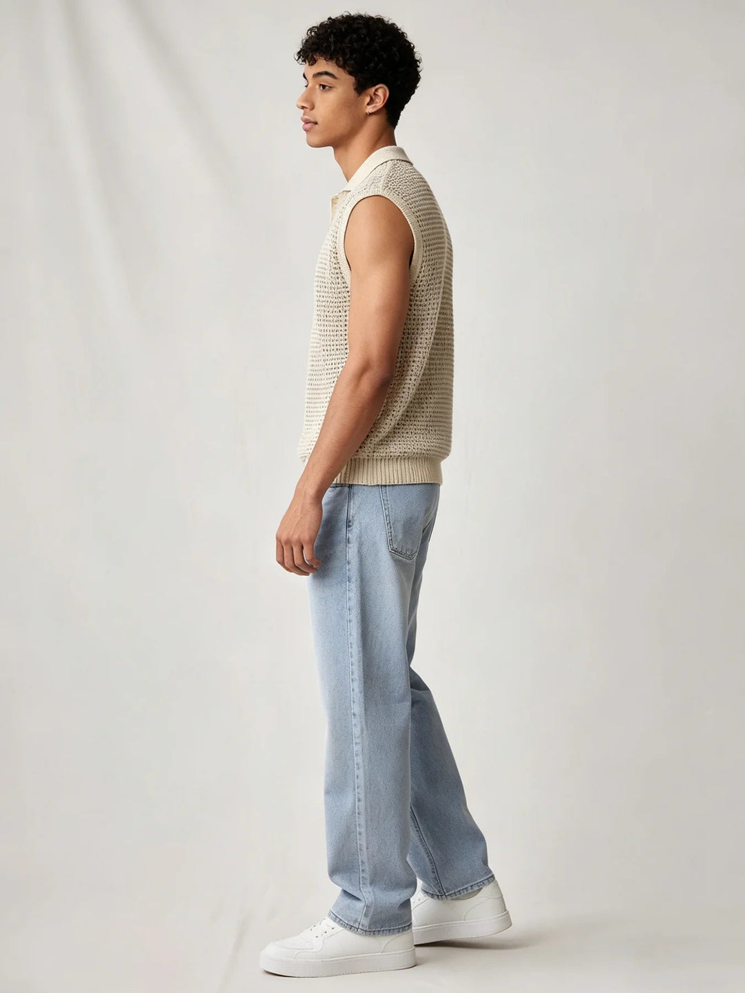 Morelowa koszulka polo męska bez rękawów. Stylowa moda męska na lato, casualowy look, swobodny krój.