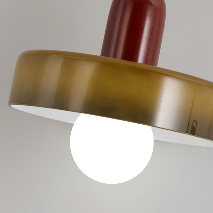 Lampa wisząca LED GloboLuxe, nastrojowe światło, idealna do salonu.