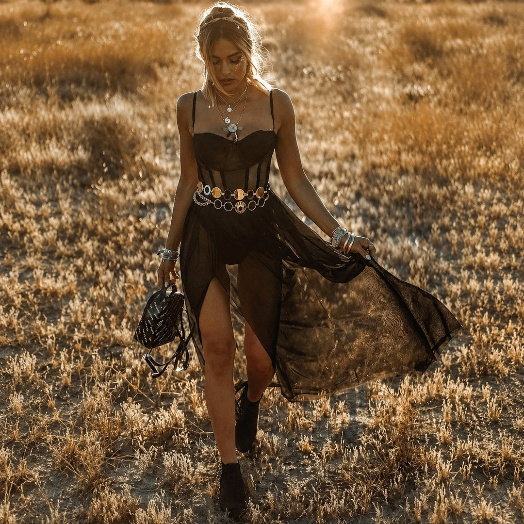 Zwiewna damska sukienka midi w stylu retro boho, idealna na lato i festiwale, z pięknym kwiatowym wzorem.
