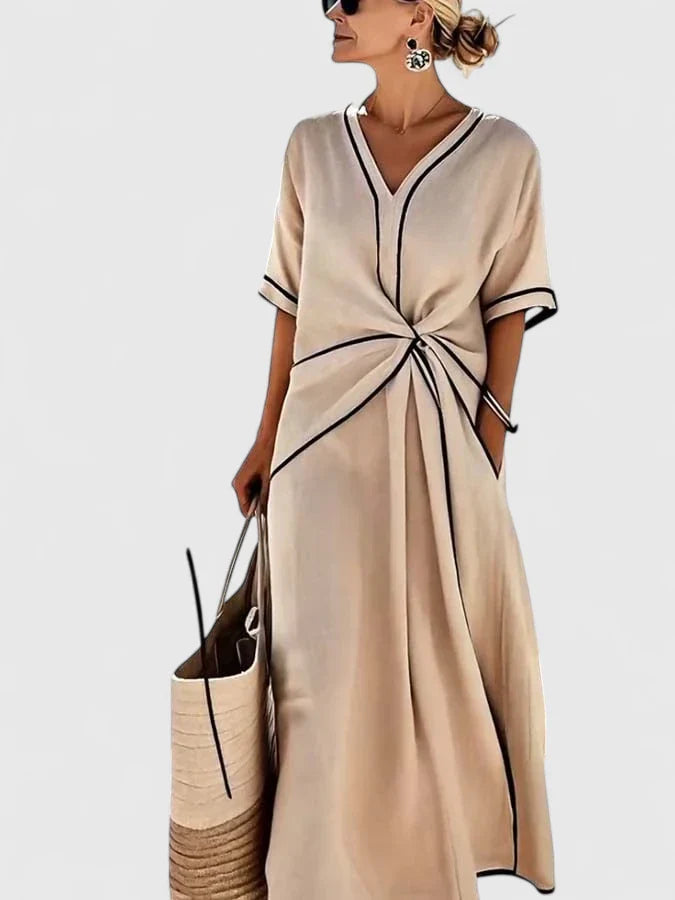 Damska sukienka maxi elegancka na lato, zwiewna. Idealna na co dzień. Dostępna w modnym beżu i świeżym błękicie.