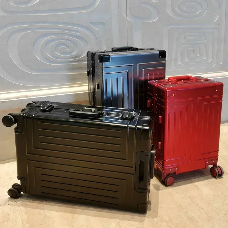 Luksusowa walizka podróżna Valletta z aluminium. Twarda skorupa, zamek TSA i obrotowe kółka. Bagaż premium.