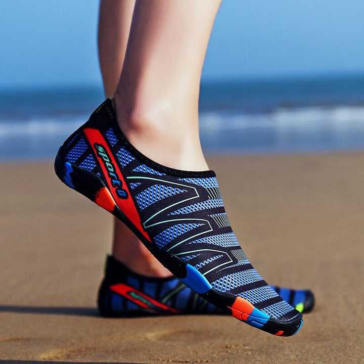 Uniwersalne buty do wody AquaFlex, antypoślizgowe i szybkoschnące. Idealne na plażę i sporty wodne.