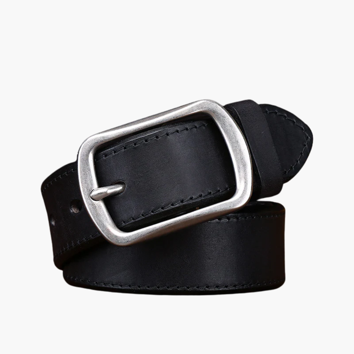 Stylowy dodatek męski: pasek do jeansów w stylu vintage, czarny, do codziennych stylizacji.
