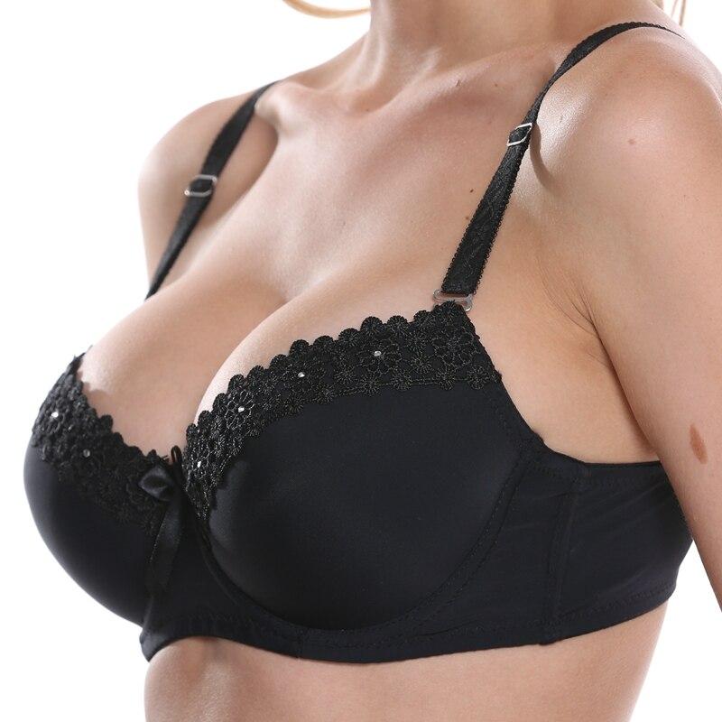 Damski biustonosz push-up z koronką, elegancki i modelujący. Idealne dopasowanie, zmysłowa bielizna dla kobiet.