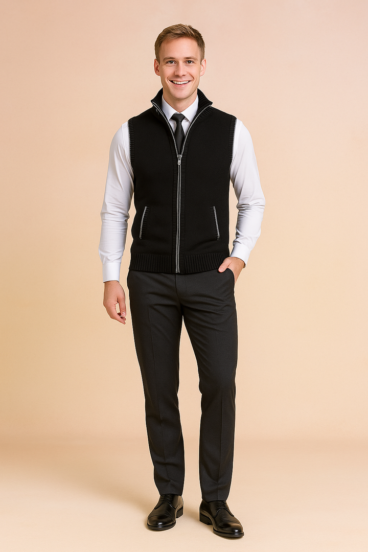 Męski kardigan bez rękawów, styl smart casual. Wygodne ubranie męskie na co dzień.