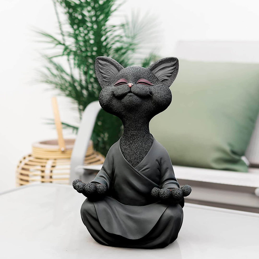 Elegancka figurka dekoracyjna kota buddyjskiego, dodatek do wystroju wnętrz, symbol zen i spokoju.