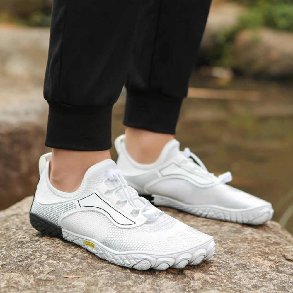 Unisex buty na bosaka do przygód, idealne do biegania, trekkingu i aktywności fizycznej w terenie.