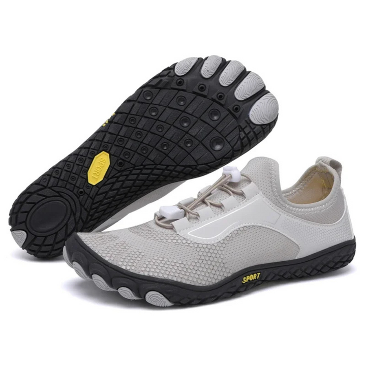 Wygodne, minimalistyczne buty unisex na bosaka, zapewniające komfort i swobodę ruchu podczas aktywności.