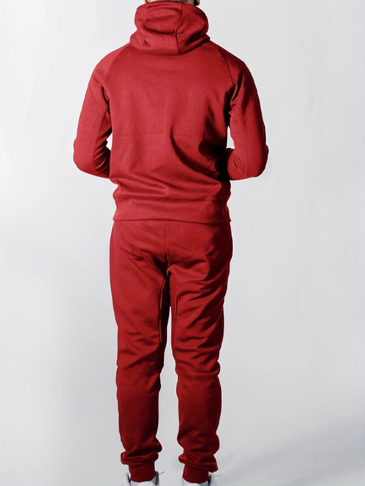 Bluza z kapturem z kompletu męskiego dresu Ruben. Komfortowa odzież męska, idealna na co dzień i lounge wear.