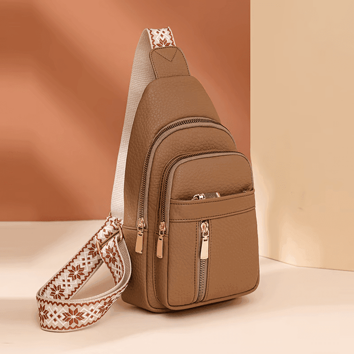 Szykowna torebka damska crossbody. Modna i elegancka, wykonana ze skóry ekologicznej. Perfekcyjna na ramię.