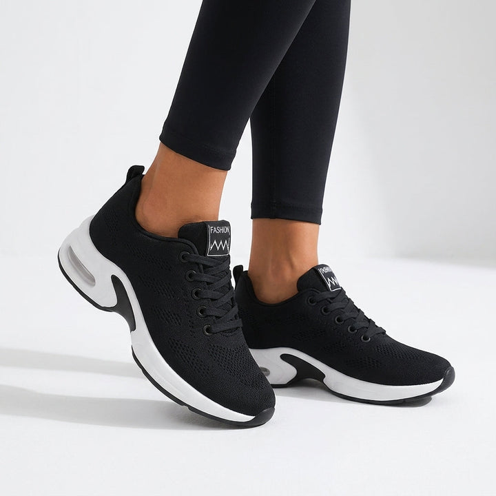 Lekkie buty damskie sportowe, oddychające sneakersy zapewniające komfort na co dzień i do chodzenia.