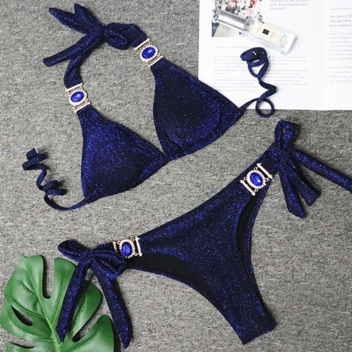 Dwuczęściowy strój kąpielowy bikini, elegancki fason z panterką.