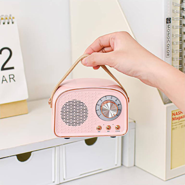 Ciemnozielony głośnik Bluetooth Retro FM, styl retro, przenośny, doskonały dźwięk muzyki.