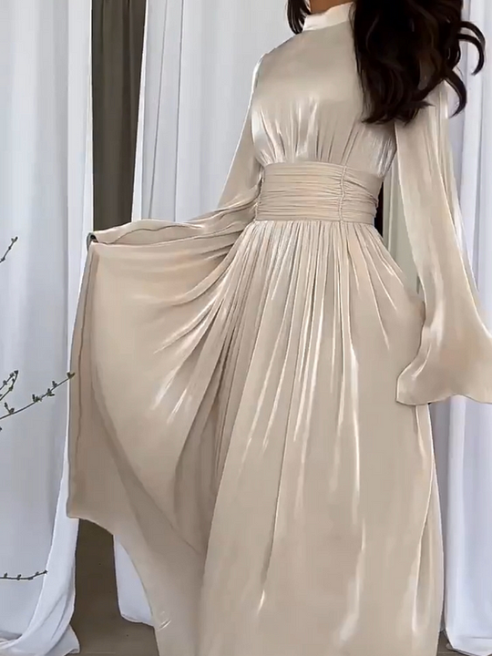 Elegancka i komfortowa sukienka maxi. Codzienna, damska, z płynnym krojem. Modny wybór.