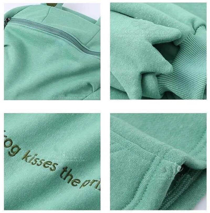 Casualowy sweter z kapturem z żabim designem. Modna bluza unisex, doskonała na styl uliczny jesienią.