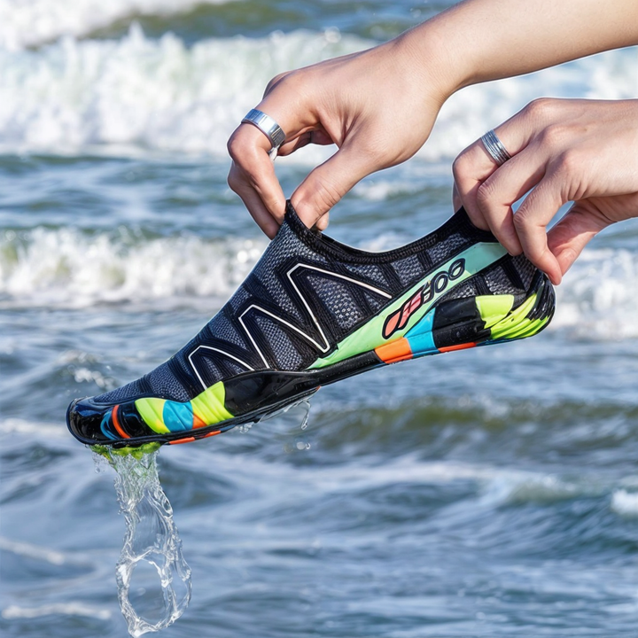 AquaFlex buty do wody z doskonałą przyczepnością. Szybkoschnące i antypoślizgowe, idealne na mokre nawierzchnie.
