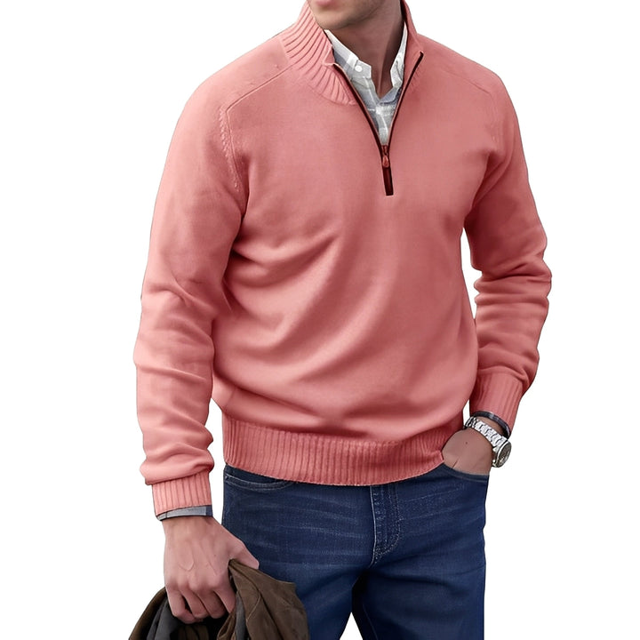 Męski sweter z suwakiem, doskonały do warstwowych stylizacji. Modny element garderoby na jesień.